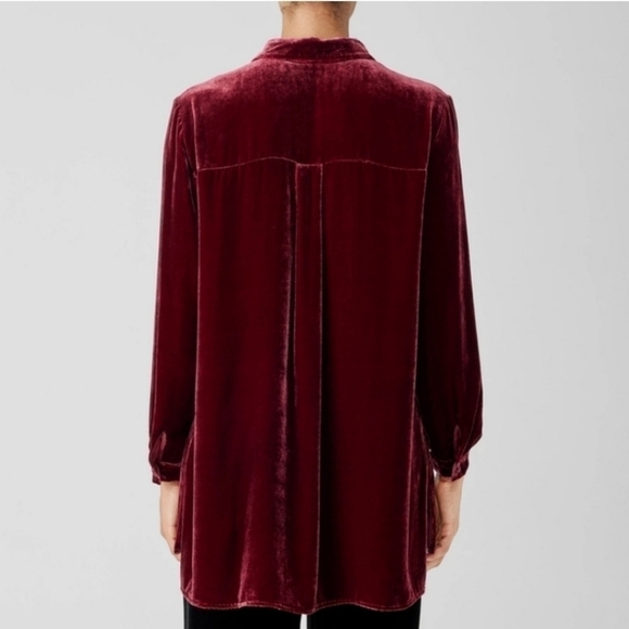 Eileen Fisher velvet classic collar long shirt deep claret Large NWT - Picture 3 of 8